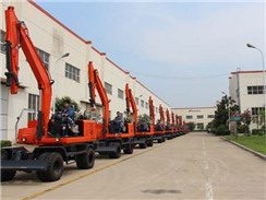 挖機也苦夏!盛夏來臨，挖機“三高”怎么治?